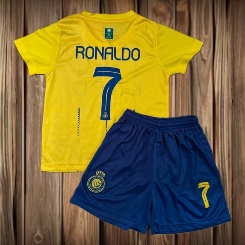 Ronaldo Al Nassr Yellow Extra Large Youth Jersey - Brand New XL Boys Footballer